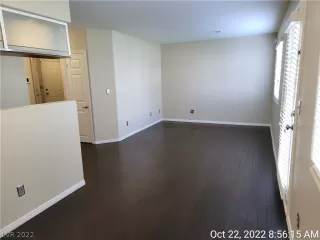 Photo #4: 2448824 Listing 