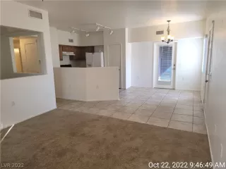 Photo #3: 2448825 Listing 