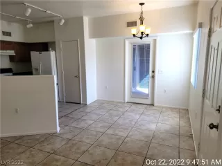 Photo #5: 2448825 Listing 