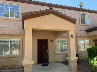 Photo #1: 2448914 Listing 