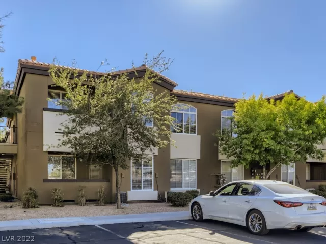 MLS: 2448927 Condo For Sale