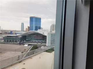 Photo #5: 2448937 Listing 