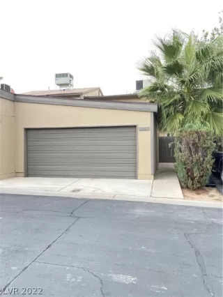 Photo #1: 2448970 Listing 