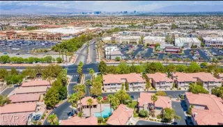 Photo #4: 2448973 Listing