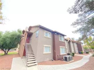 Photo #2: 2448980 Listing 