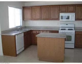 Photo #1: 2448991 Listing 