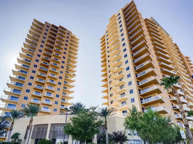 MLS: 2449060 Condo For Sale