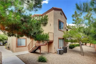 Photo #3: 2449080 Listing 