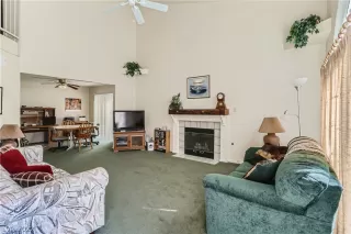 Photo #2: 2449110 Listing