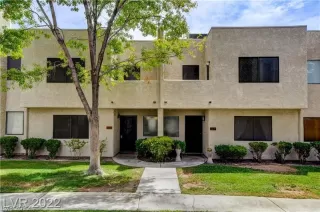 Photo #3: 2449211 Listing 