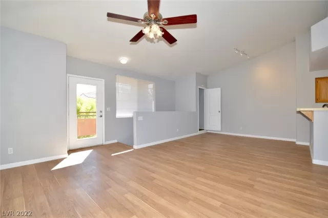 MLS: 2449216 Condo For Sale