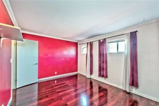 Photo #6: 2449222 Listing 