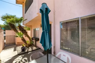 Photo #4: 2449247 Listing 