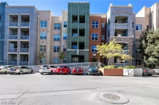 Photo #6: 2449251 Listing