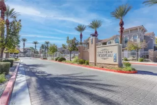 Photo #1: 2449362 Listing 