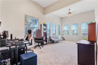 Photo #3: 2449362 Listing 