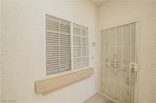 Photo #1: 2449462 Listing 