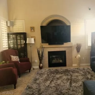 Photo #4: 2449466 Listing