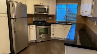 Photo #6: 2449549 Listing 