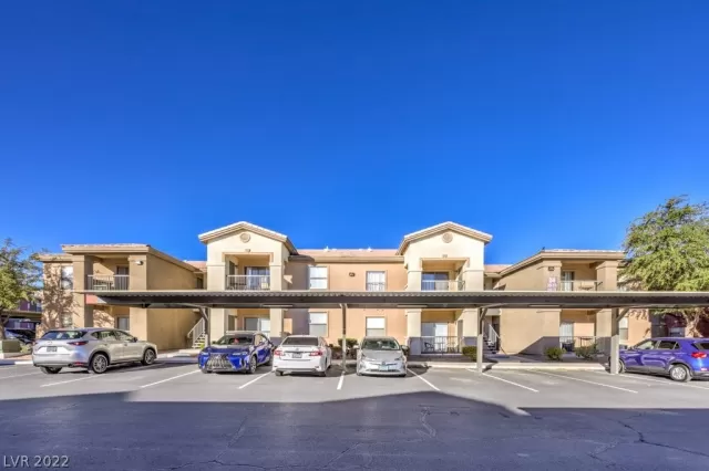 MLS: 2449555 Condo For Sale