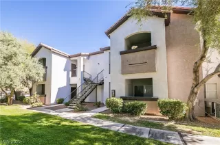 Photo #1: 2449580 Listing 