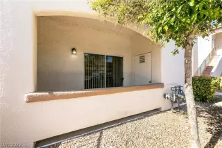 Photo #2: 2449585 Listing