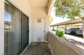 Photo #3: 2449585 Listing