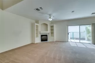 Photo #3: 2449609 Listing 