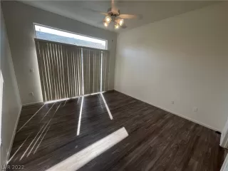 Photo #3: 2449656 Listing 