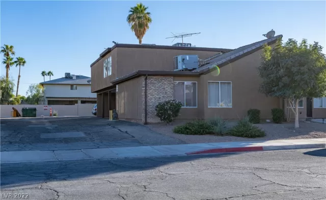 MLS: 2449725 Condo For Sale