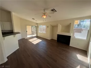 Photo #2: 2449753 Listing 