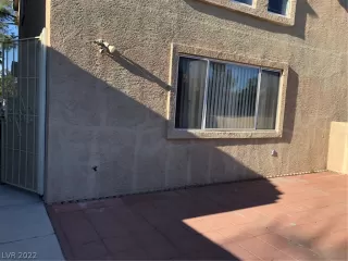 Photo #1: 2449796 Listing 