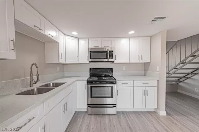 MLS: 2449800 Condo For Sale