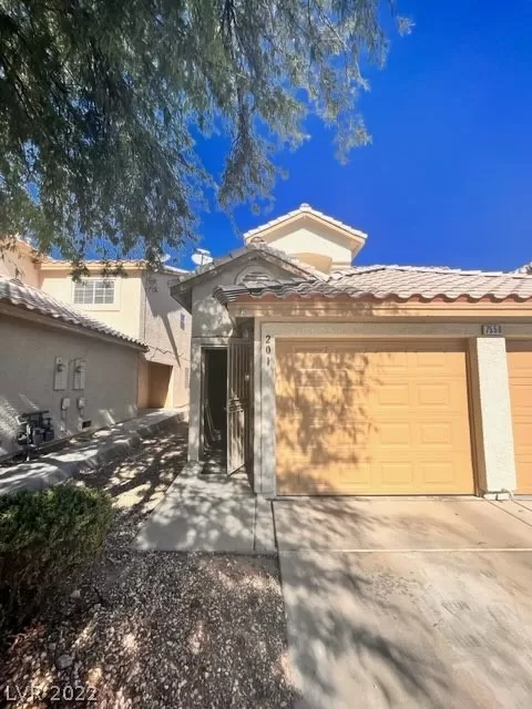 MLS: 2449813 Condo For Sale