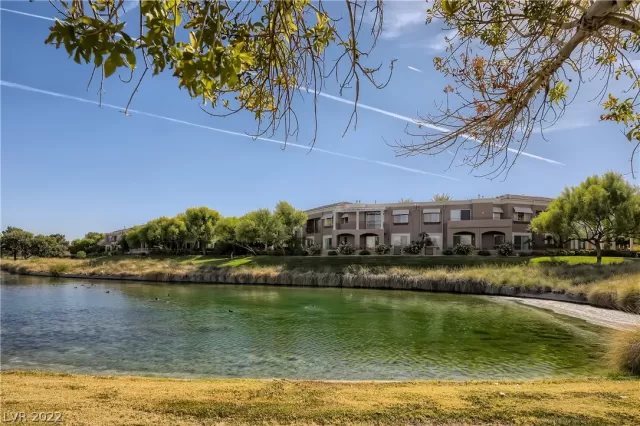 MLS: 2449963 Condo For Sale