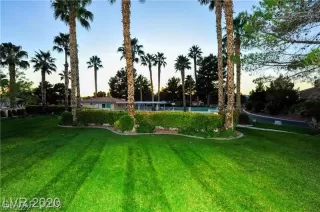 Photo #6: 2450022 Listing 