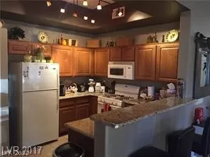 Photo #6: 2450039 Listing 