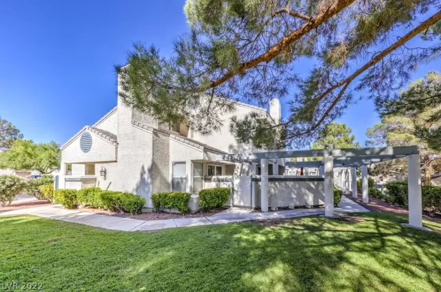 MLS: 2450040 Condo For Sale