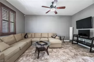 Photo #4: 2450051 Listing 