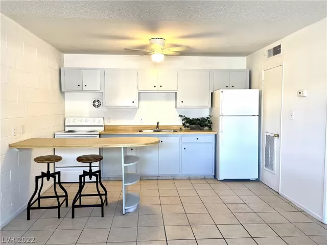 MLS: 2450111 Condo For Sale