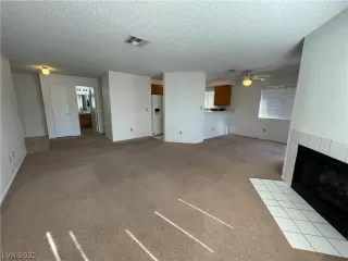 Photo #3: 2450134 Listing 