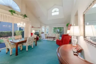 Photo #1: 2450136 Listing