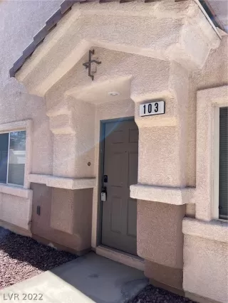 Photo #1: 2450143 Listing 