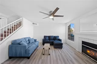 Photo #5: 2450164 Listing 