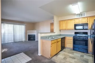 Photo #5: 2450175 Listing 