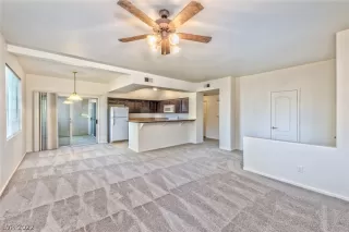 Photo #2: 2450262 Listing 