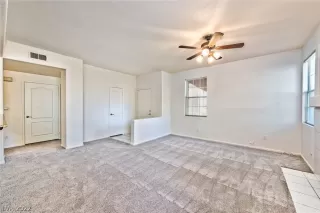 Photo #5: 2450262 Listing 