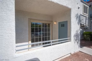 Photo #2: 2450305 Listing