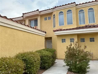 Photo #1: 2450388 Listing 