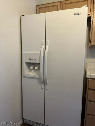 Photo #4: 2450388 Listing 